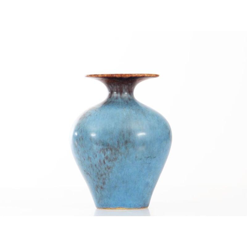 Small brown and blue scandinavian AUH vase by Gunnar Nylund for Rorstrand - 1960s