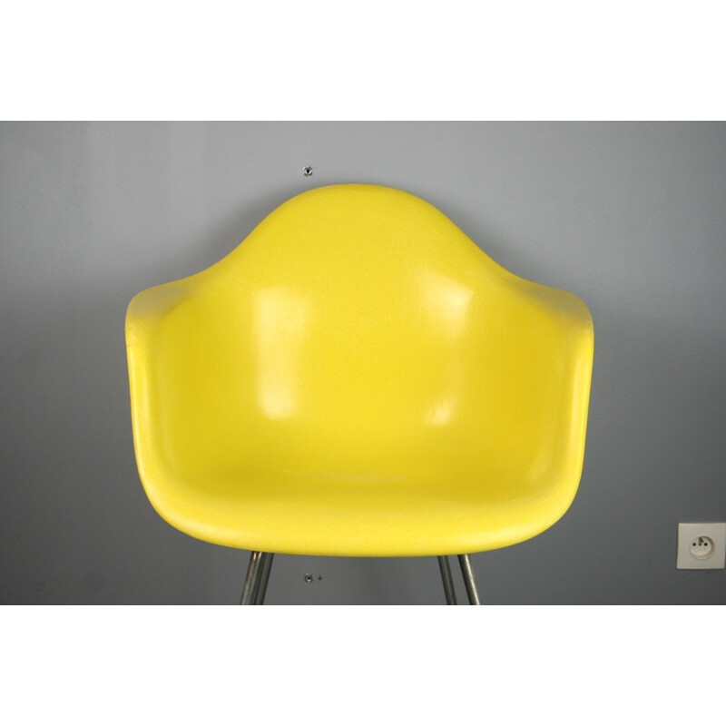 Fauteuil DAX vintage jaune d'Eames pour Herman Miller - 1960