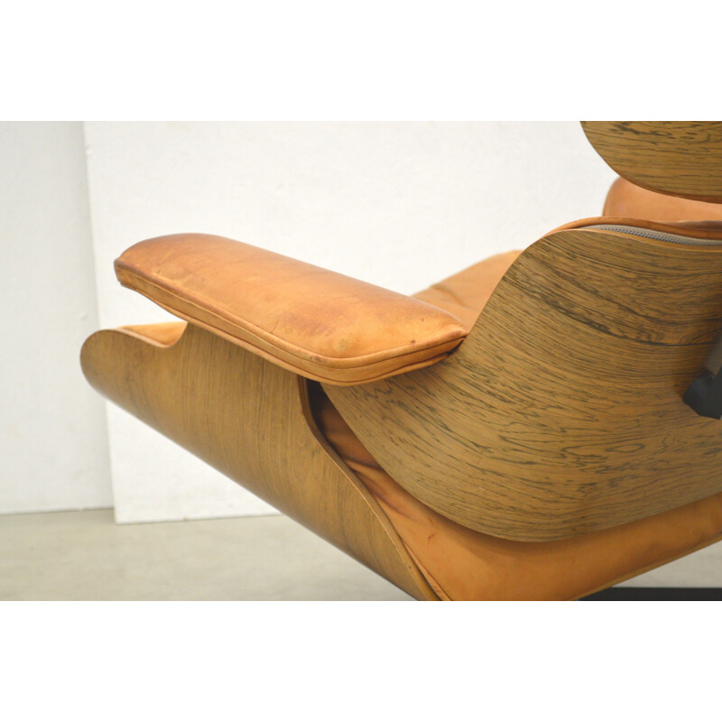 Charles Eames Cognac Lounge Chair & ottoman by Herman Miller - 1960s
