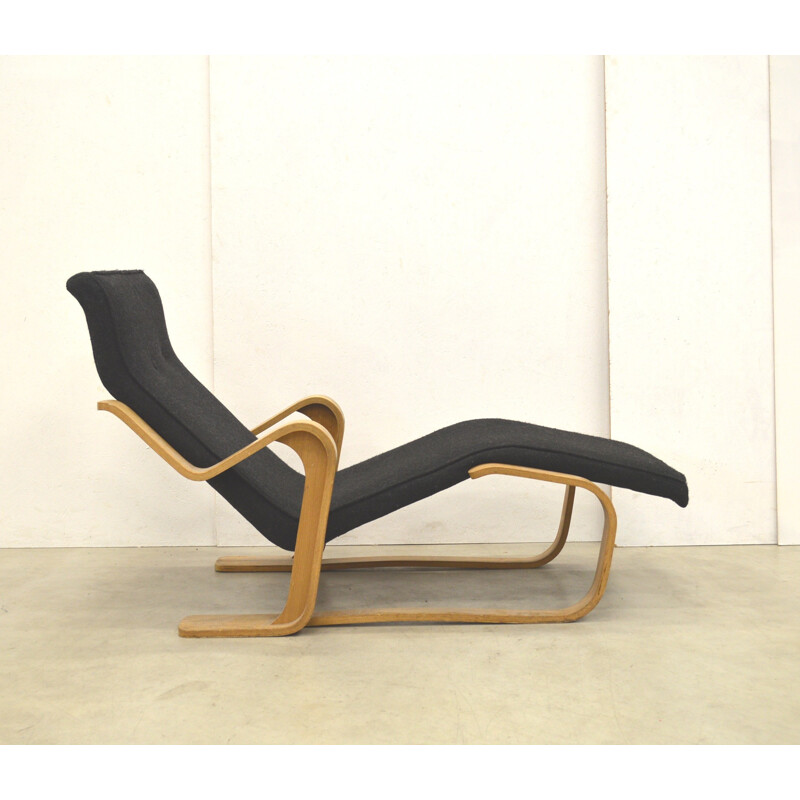 Vintage Black Chaise longue by Marcel Breuer for Isokon - 1950s 