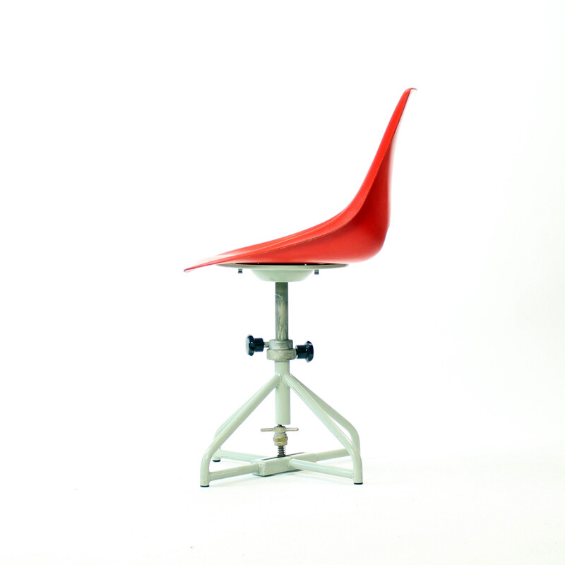 Vintage red fiberglass armchair by Miroslav Navratil for Vertex, 1960