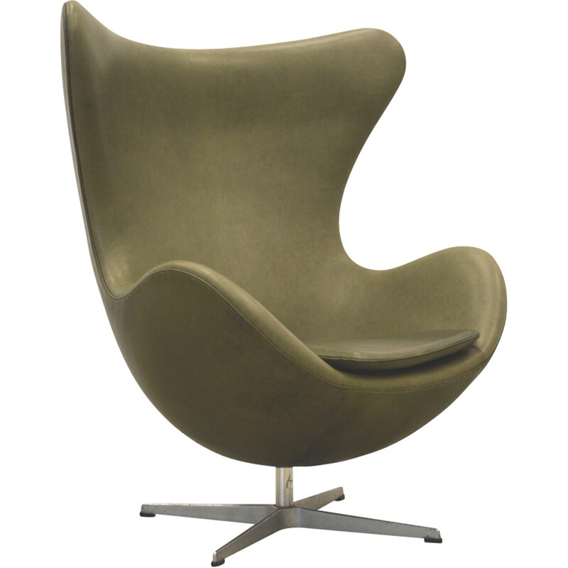 Leather Dark Green Egg Chair by Arne Jacobsen for Fritz Hansen - 1970s