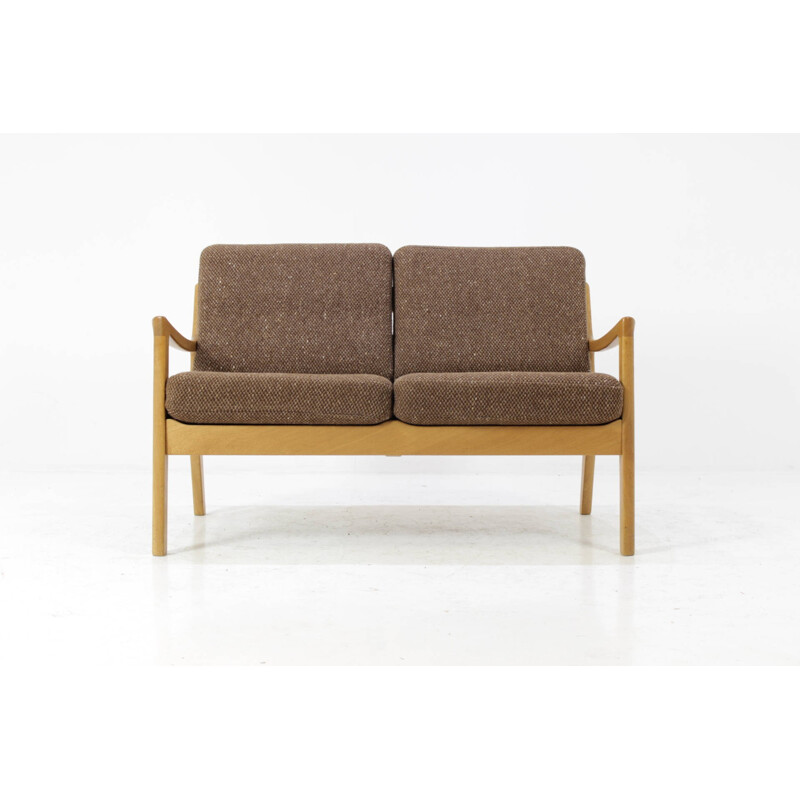 Vintage sofa in oakwood by Ole Wanscher - 1960s