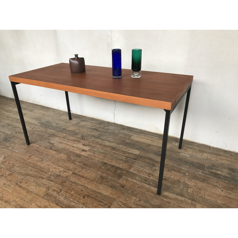 Table en teck vintage,modernist minimalist de Dieter Waeckerlin - 1950