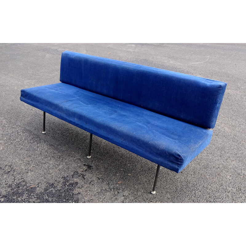 Blue Vintage model 32 sofa by Florence Knoll - 1960s