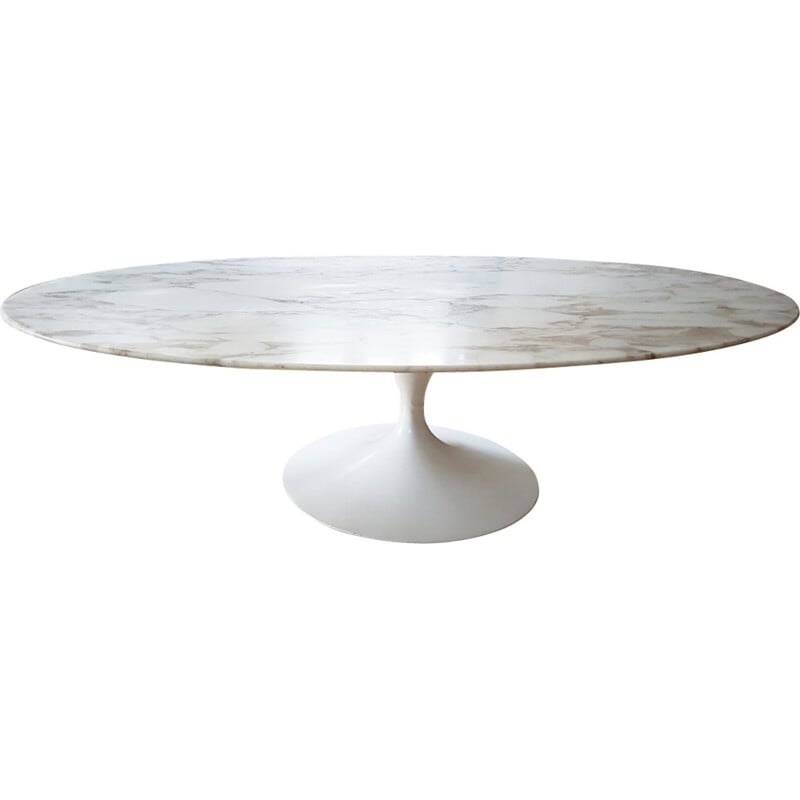 Table basse ovale de Eero Saarinen pour Knoll - 1960