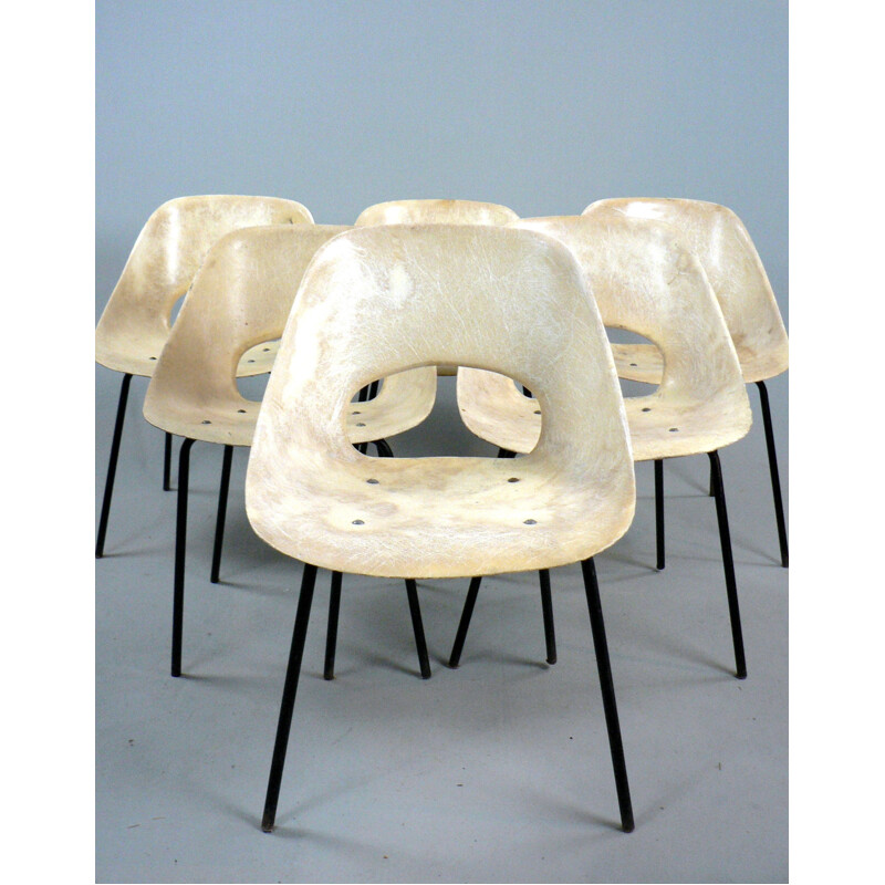 Set of 6 "Tulip" chairs by Pierre Guariche - 1950s