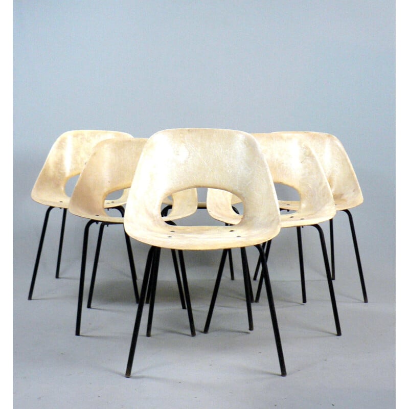 Suite de 6 chaises "Tulipe" de Pierre Guariche - 1950