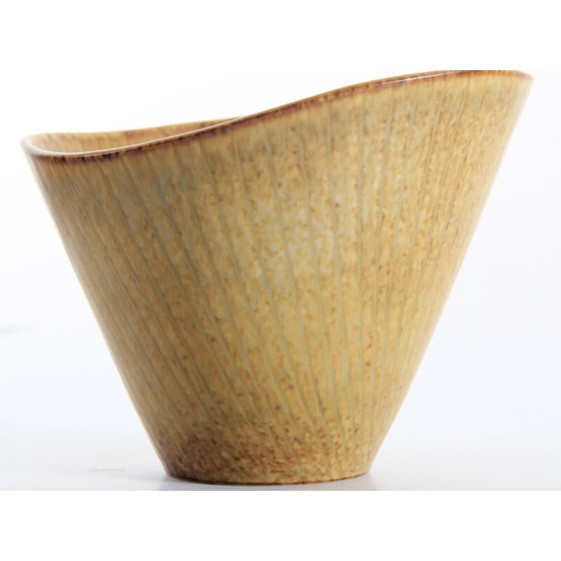 Scandinavian vintage ceramic bowl by Gunnar Carl-Harry Stålhane for Rörstrand, 1970