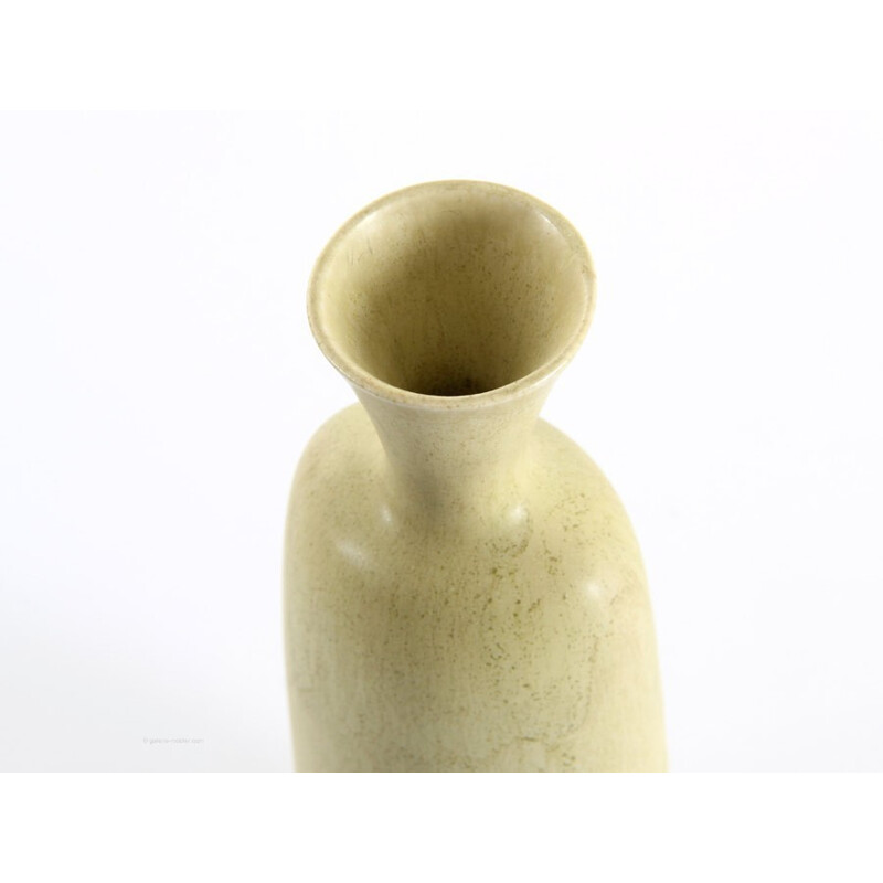 Scandinavian vintage yellow ceramic vase by Berndt Friberg for Gustavsberg, 1960