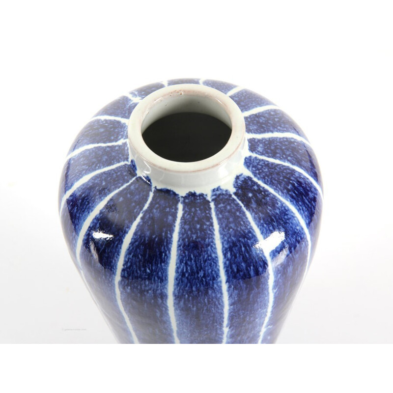 Scandinavian ceramic: striped vase by Ingrid Atterberg for Upsala Ekeby - 1960s