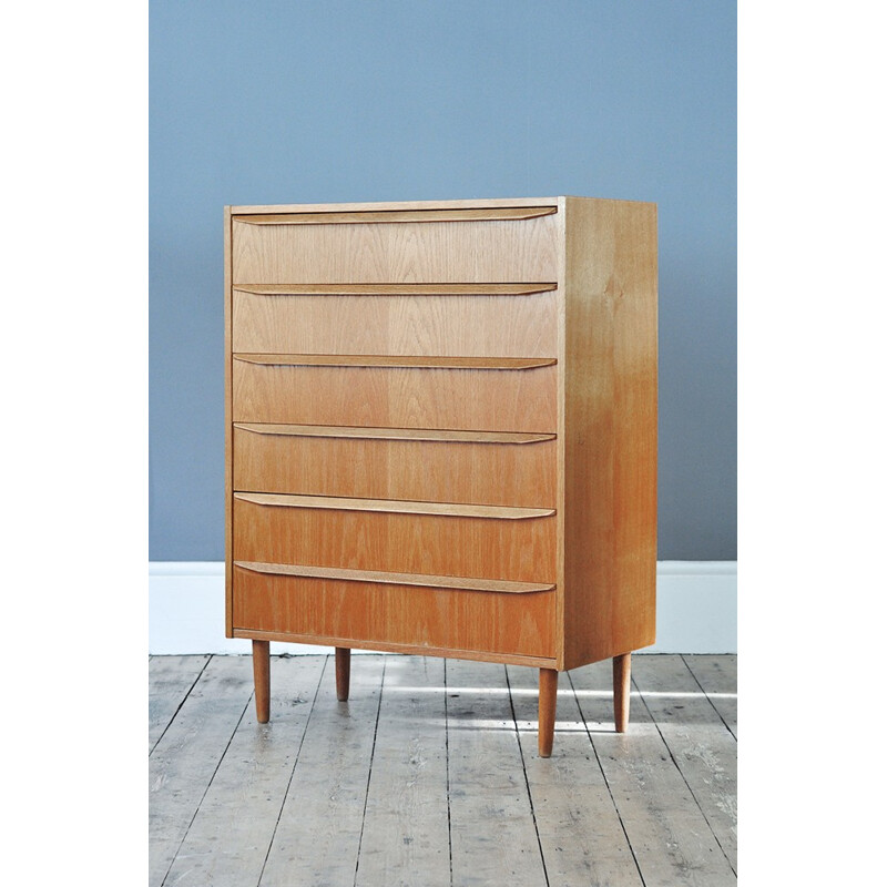 Large Vintage Chest of Drawers in Oak - 1960s