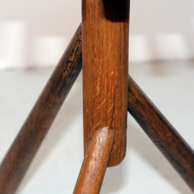 Brutalist ashtray in solid oak - 1950s