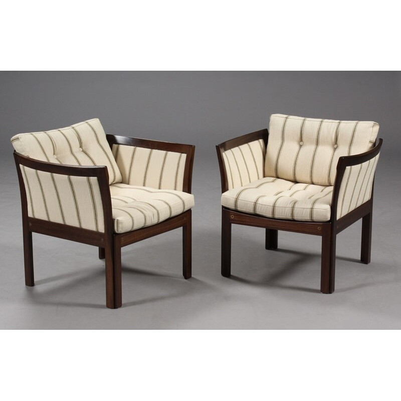 Pair of  Plexus Easy Chairs in Mahogany and White Fabric by Illum Wikkelso - 1960s 