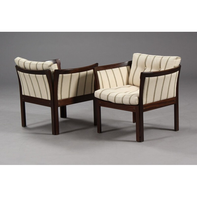 Pair of  Plexus Easy Chairs in Mahogany and White Fabric by Illum Wikkelso - 1960s 
