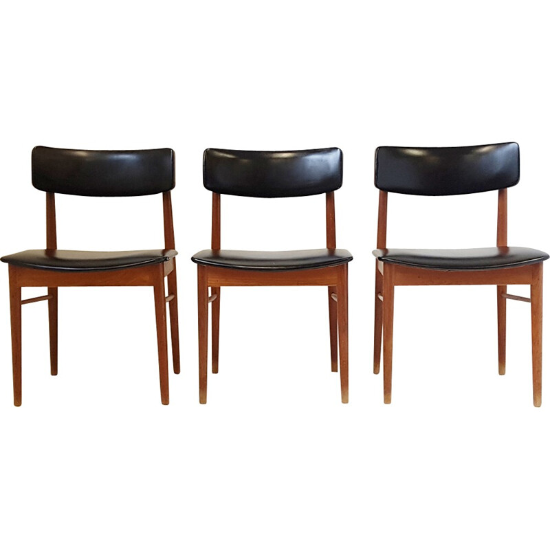 Suite of 3 Scandinavian chairs by S. Chrobat for Sax - 1960s