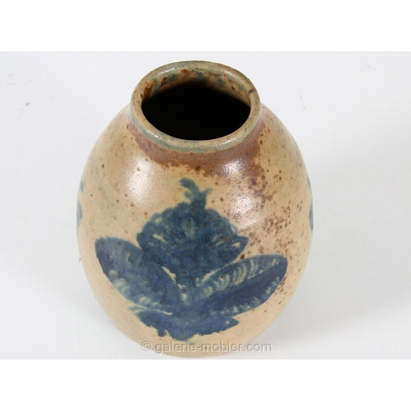 Vaso scandinavo in ceramica vintage, pezzo unico di Patrick Nordstrom, 1924
