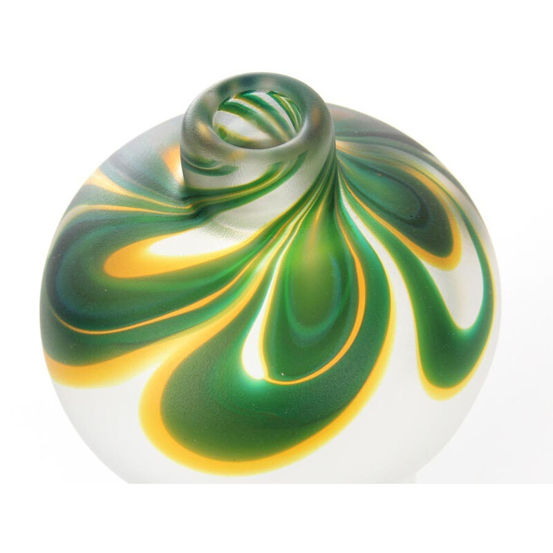 Scandinavian vintage blown glass vase by Ann Wärff for Kosta Boda, 1980