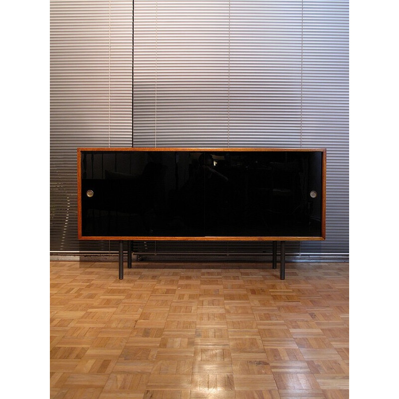 Sideboard in mahogany and glass by Robin Day Interplan for Hille - 1950s