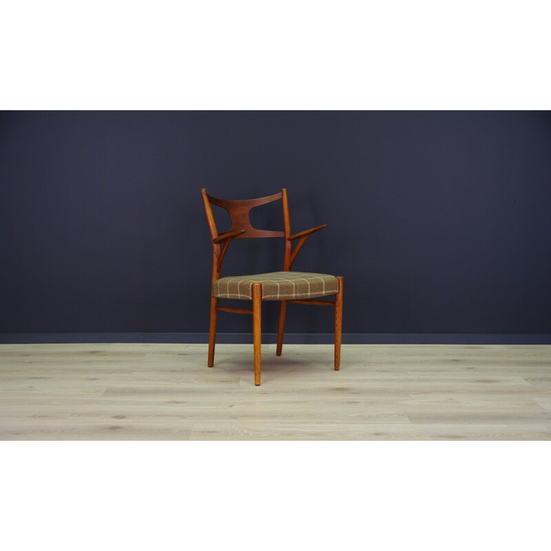 Vintage Danish teak classic design chair - 1960s