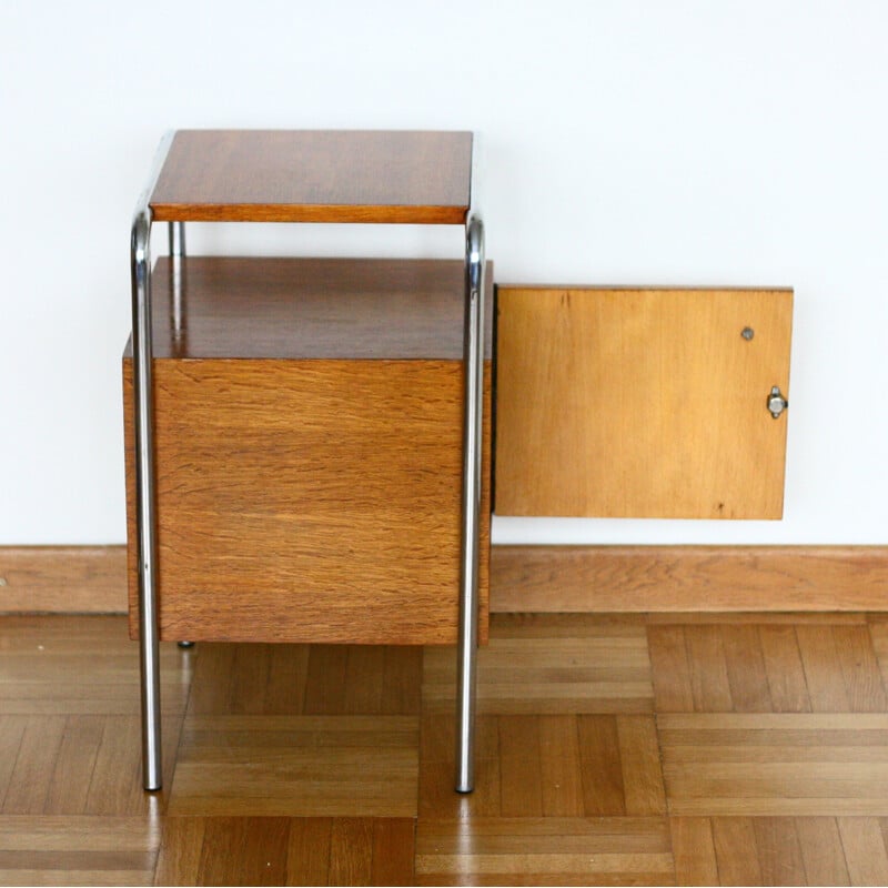 Suite de 2 tables de chevet vintage par Kovona NP - 1960