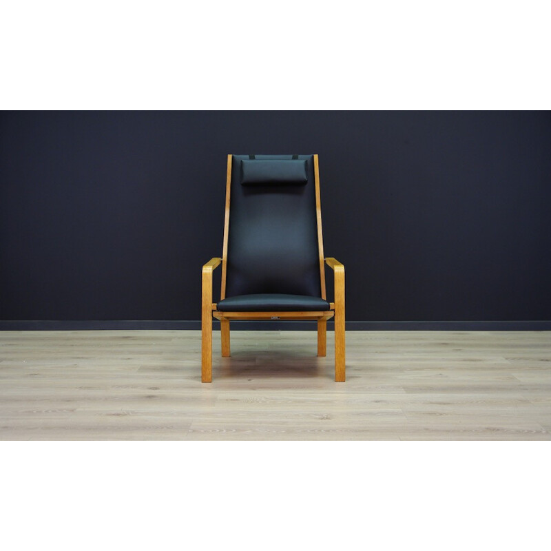 Scandinavian black vintage armchair by Arne Jacobsen for FritzHansen - 1970s
