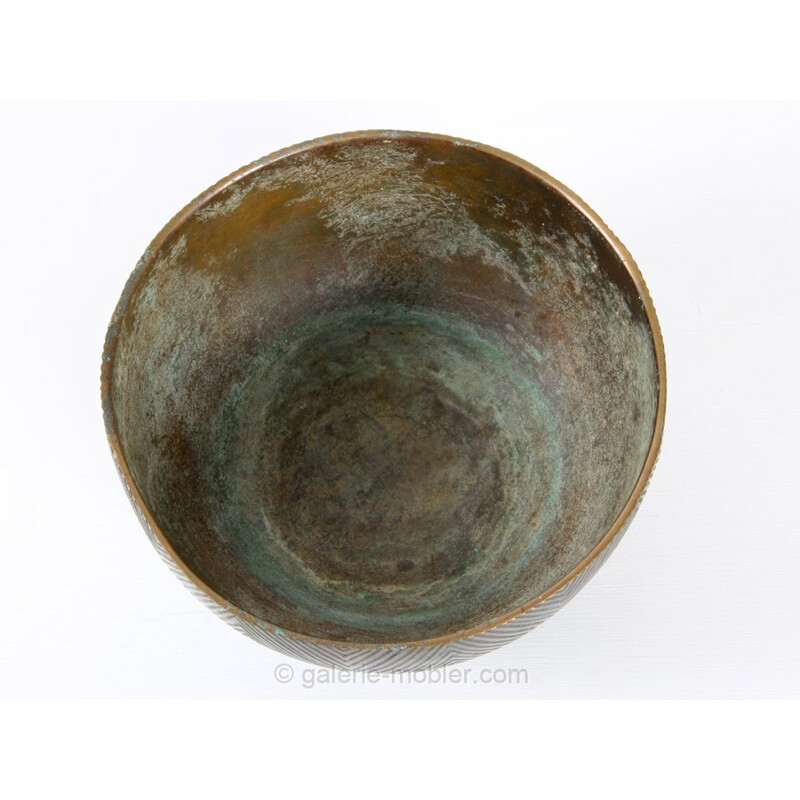 Bronze bowl wuth fluted patterns by Alex Salto - 1940s