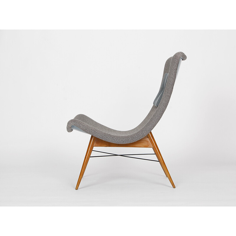 Fauteuil vintage par Miroslav Navratil pour Cesky Nabytek - 1960