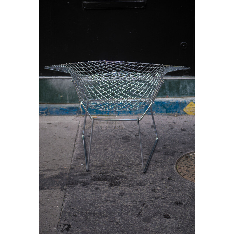 "Diamond" armchair by Harry Bertoia for Knoll - 2000s