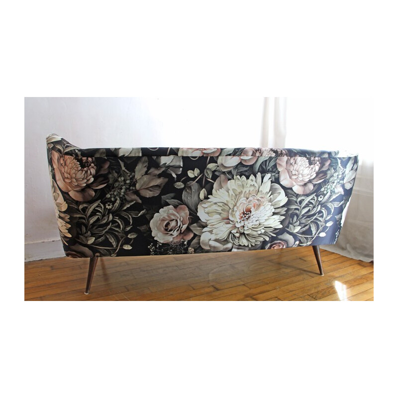 Vintage sofa in fabric by Ellie Cashman Design - 1950s