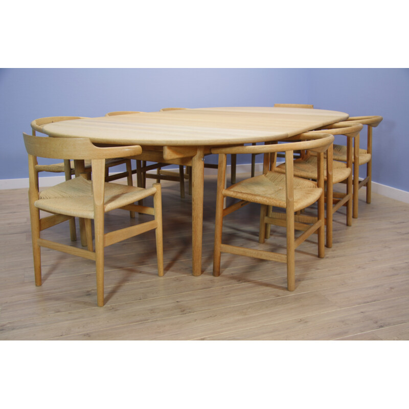 Danish mid-century dining set in soaped oak by Hans Wegner for Carl Hansen - 1960s