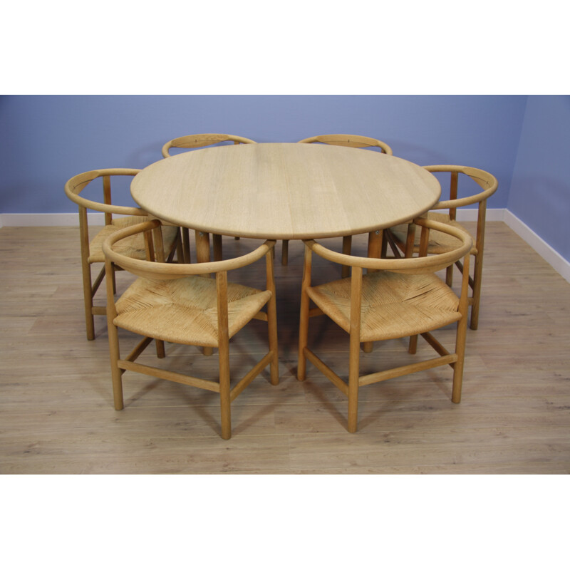 Danish mid-century dining set in soaped oak by Hans Wegner for Carl Hansen - 1960s