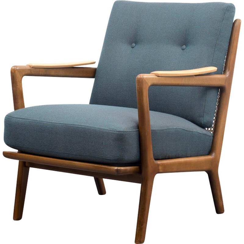 Vintage armchair in shapely solid beech wood frame - 1950s 