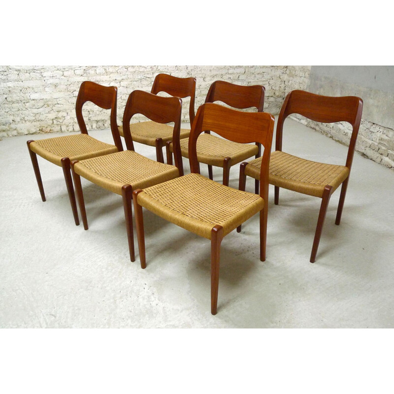 Suite de 6 chaises de  Niels Otto MOLLER pour J. L. MOLLER - 1960