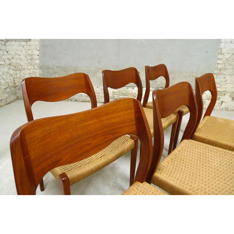 Set of 6 chairs by Niels Otto Moller for  J. L. MOLLER - 1960s