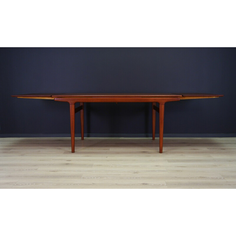Danish Teak Table by Johannes Andersen for Uldum Mobelfabrik - 1960s