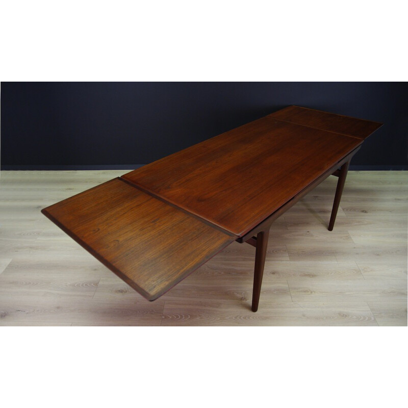 Table Vintage en Teck de Johannes Andersen pour Mobelfabrik - 1960 