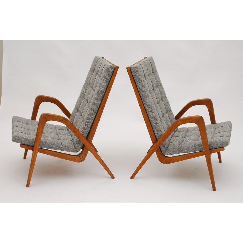 Paire de fauteuil Vanek retapissé en tissu gris - 1950