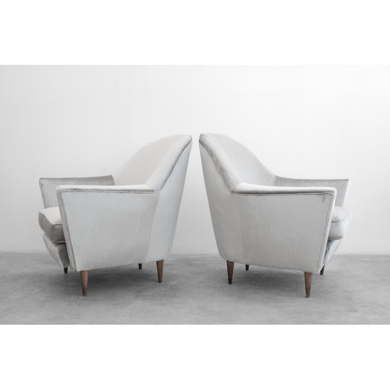 Pair of vintage silver grey velvet armchairs - 1960s