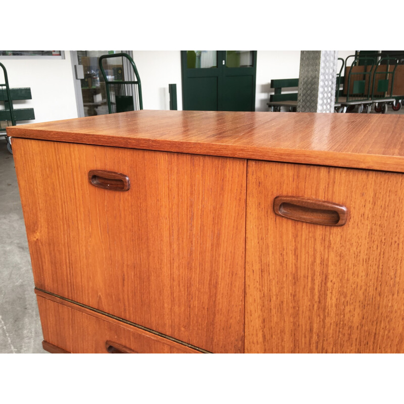 Mid-century British sideboard with concertina doors - 1970s