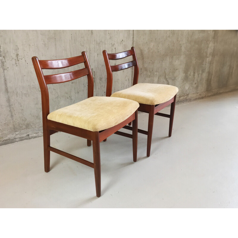 Set of 4 vintage dark teak dining chairs - 1970s