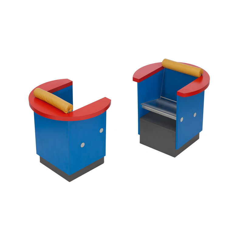Paire de fauteuils bleues, rouges et jaunes - 1980