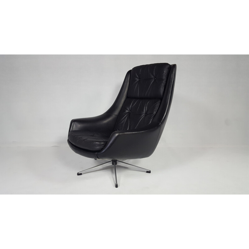 Vintage Leather Swivel Lounge Chair - 1960s