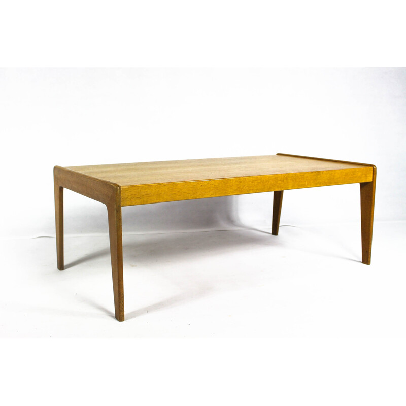 Mid-Century Teak Veneer Coffee Table by Arne Wahl Iversen for Komfort - 1960s