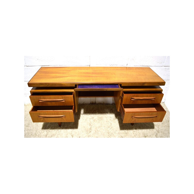 Desk in teak, Victor B. WILKINS - 1960s