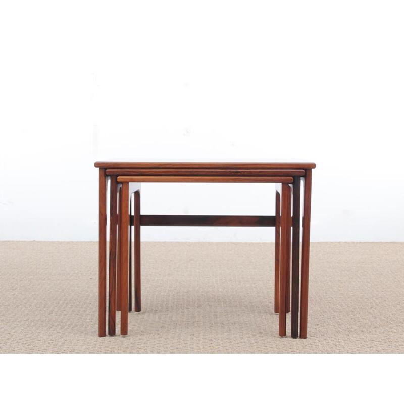 Set of 3 Scandinavian nesting tables in Rio rosewood - 1960s