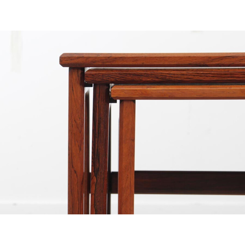 Set of 3 Scandinavian nesting tables in Rio rosewood - 1960s