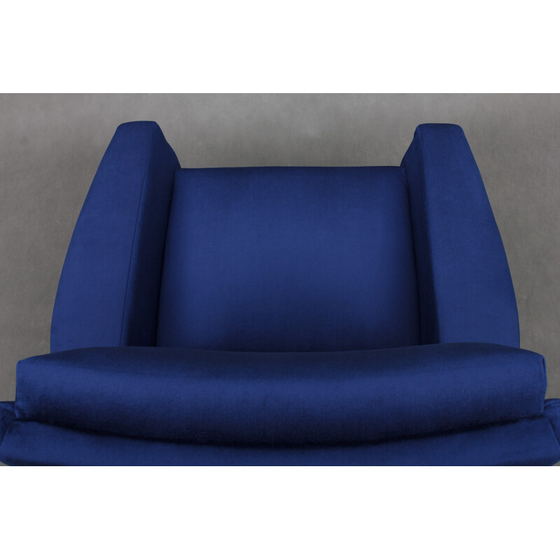 Vintage Blue velvet lounge chair - 1950s