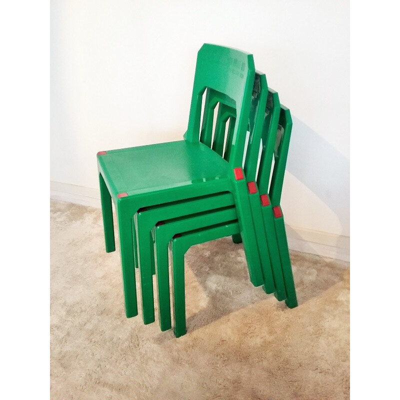 Suite de 4 chaises plastiques de Massonnet par Stamp - 1990