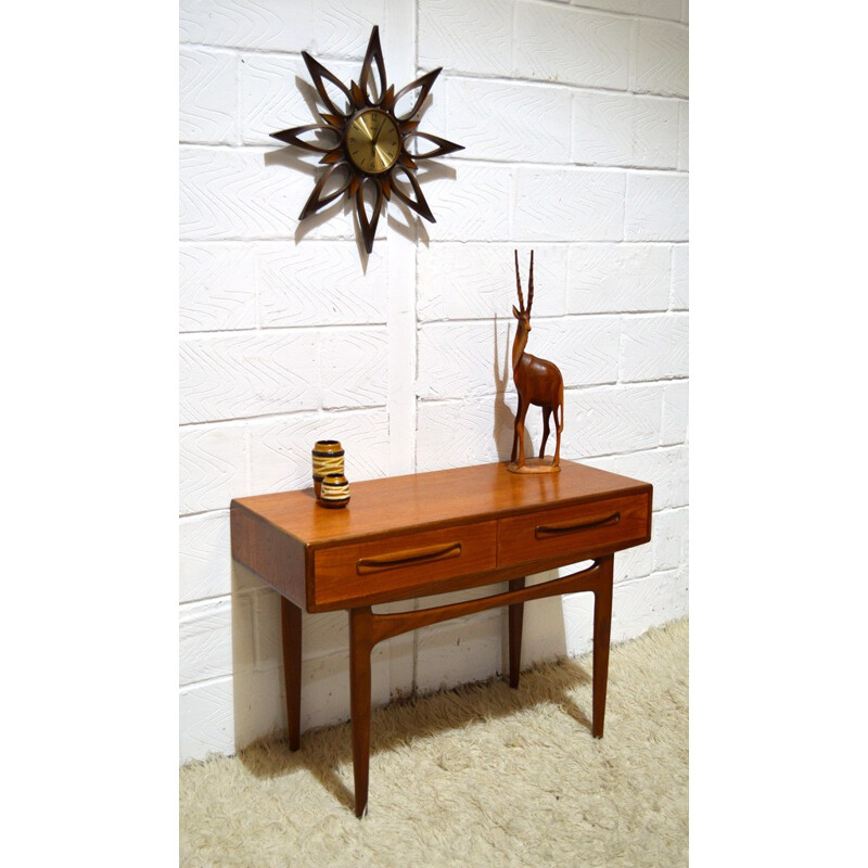 "Fresco" console in teak, Victor WILKINS - 1960s